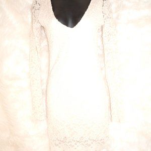 REYNAH COUTURE Cream colored lace Dress mid-thigh